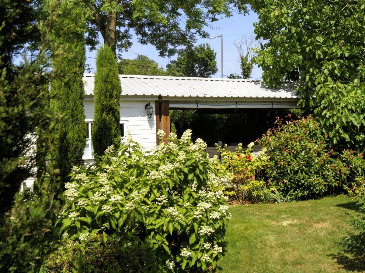 The Walnut, Meopham - A Private Retreat Rural Location Villa Exterior foto